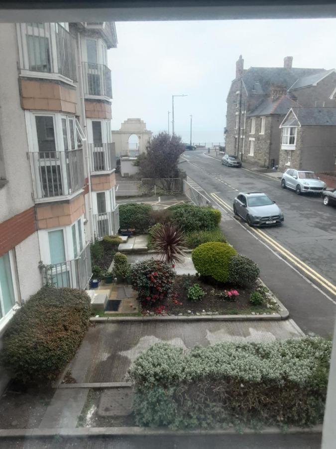 Esplanade Seaside View Apartment Porthcawl Exterior foto